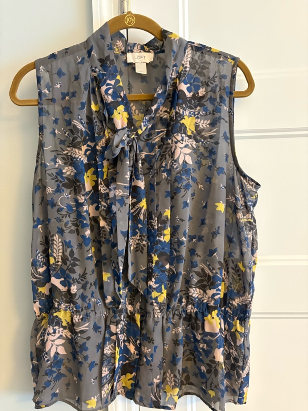 LOFT Gray Floral Tie-Neck Sleeveless Blouse with Blue and Yellow Accents